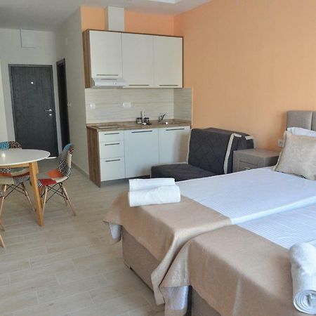 Helada Apartments Tivat Exterior foto