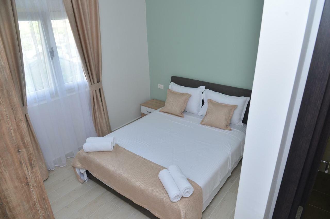 Helada Apartments Tivat Exterior foto